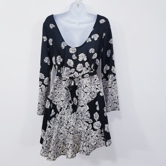 Necessary Clothing Floral Asymmetric Hem Dress - Picture 2 of 8